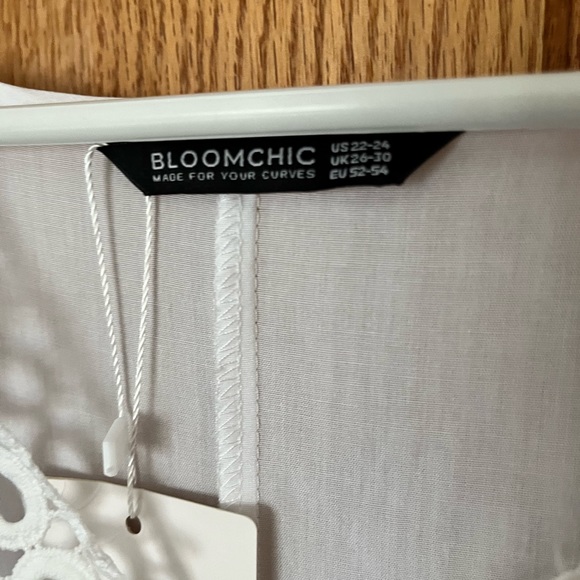 Bloomchic white, lace trim, boho beach, swim cover up - Picture 3 of 6